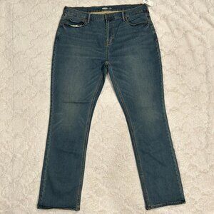 NWT Old Navy Medium-wash Slim Built-In Tough 24/7 Jeans 40x32